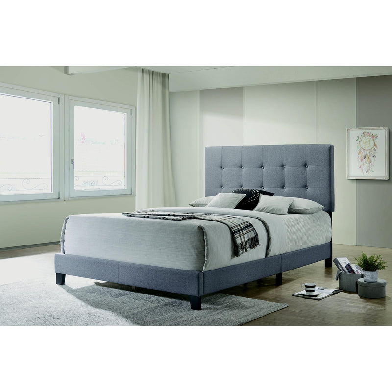 Coaster Furniture Mapes King Upholstered Platform Bed 305747KE IMAGE 4