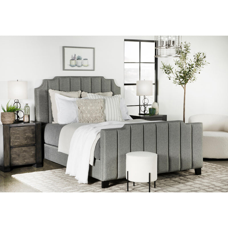 Coaster Furniture Fiona Full Upholstered Panel Bed 306029F IMAGE 2